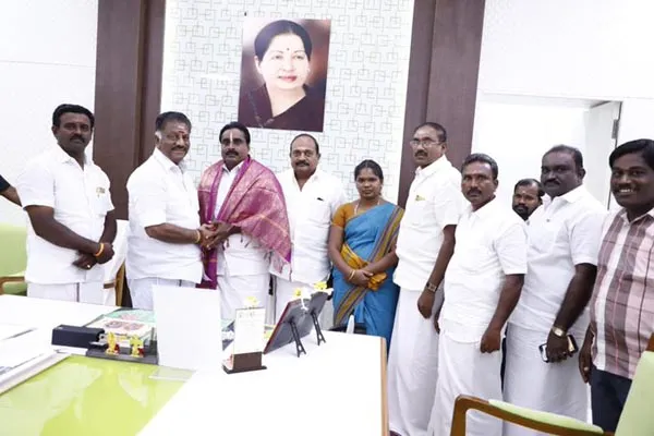 Reddiarpatti V Narayanan